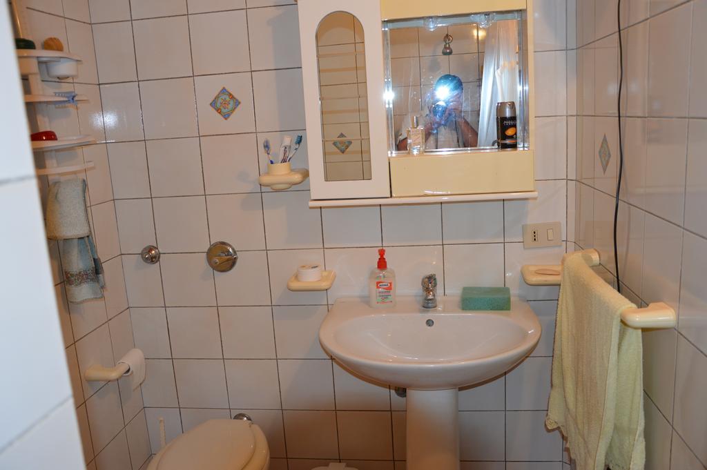 Casa Vacanze Scurati Villa Custonaci Habitación foto