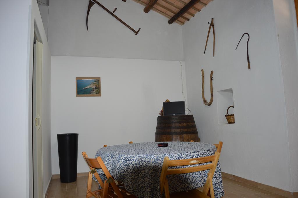 Casa Vacanze Scurati Villa Custonaci Habitación foto